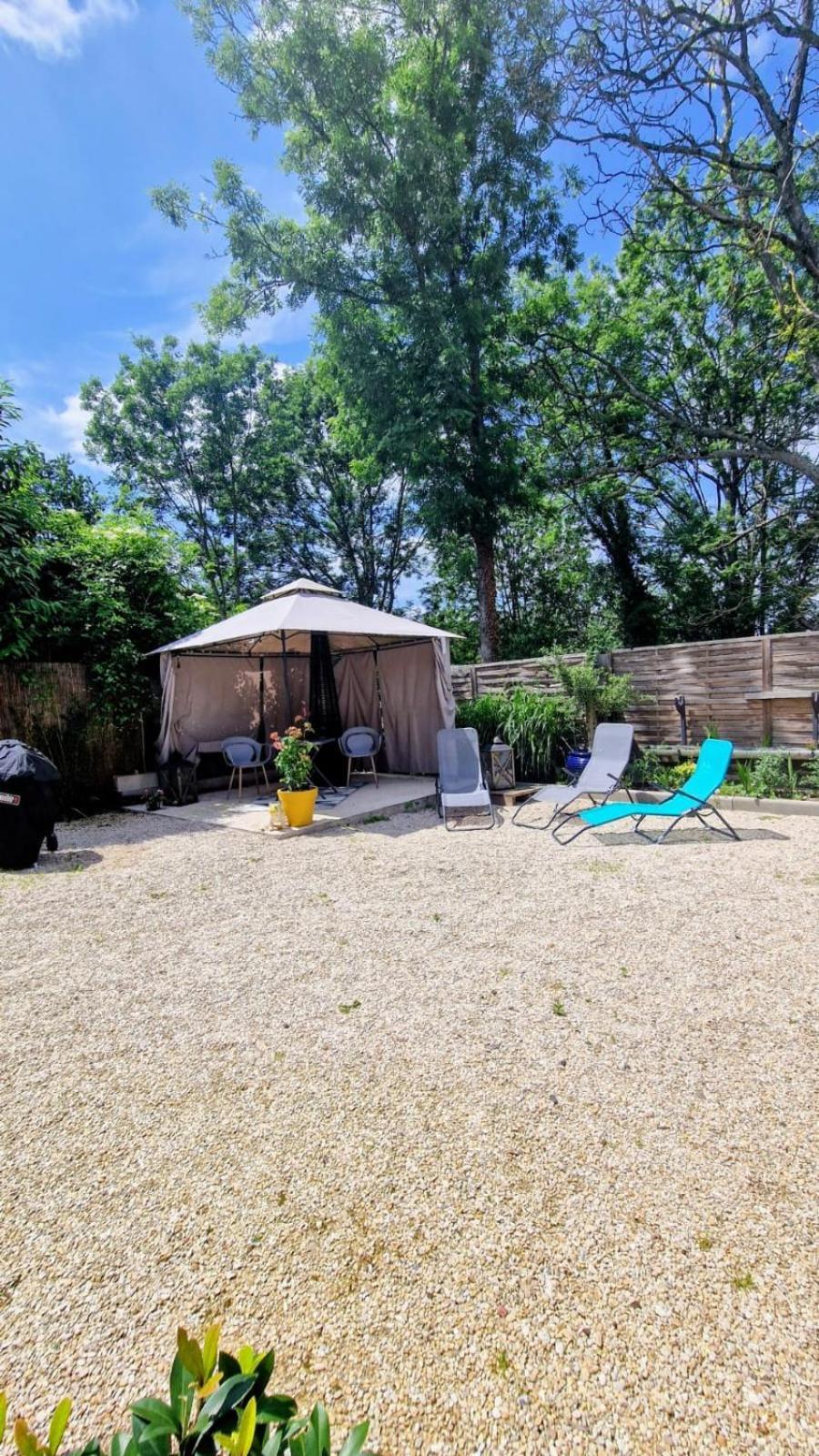 Atoumo Appartement Love Jacuzzi & Jardin Disneyland Paris Quincy-Voisins Exterior foto